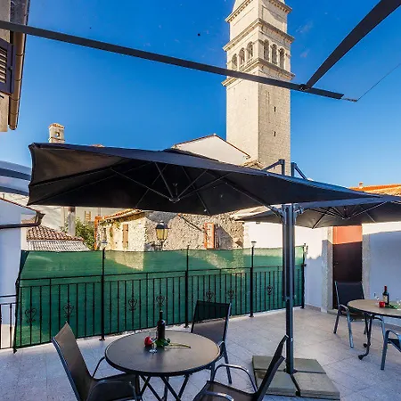 Modernes Mit Traumhafter Aussicht, Pool, Privatparkplatz, Wifi 帕津