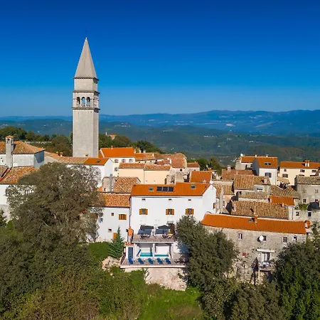 Modernes Mit Traumhafter Aussicht, Pool, Privatparkplatz, Wifi Apartman Pazin